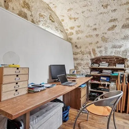 Loft Parisien Pour 4 Personnes Lägenhet